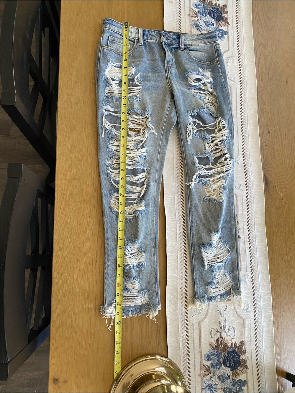 CELLO Heavily Distressed Ripped Fray Hem Denim Jeans - Size 3